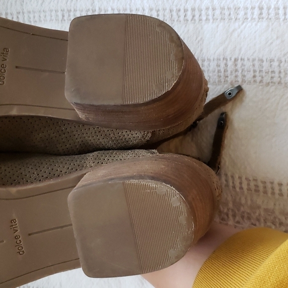 Dolce Vita karsen bootie, tan/beige/brown, genuine leather upper, Sz 8.5. - Picture 12 of 15